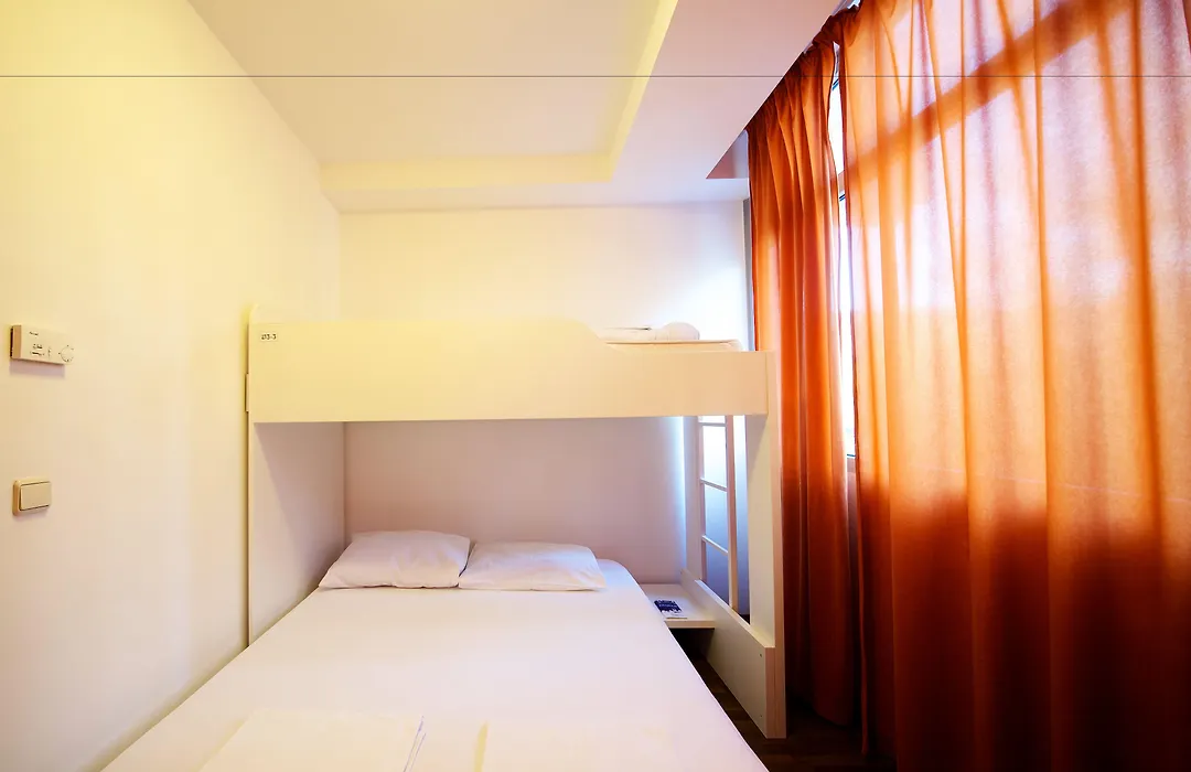Funk Lounge Hostel-1